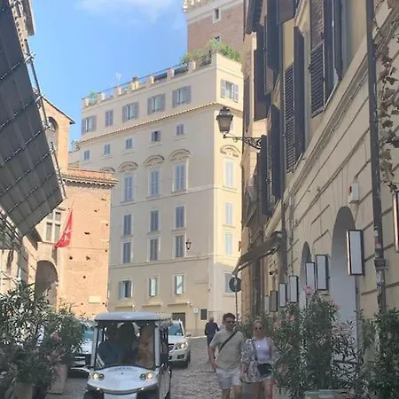 Casa Claudia ~ Rione Monti-colosseo Apartment